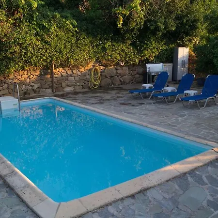 Zamaros Traditional Villa Maroulás